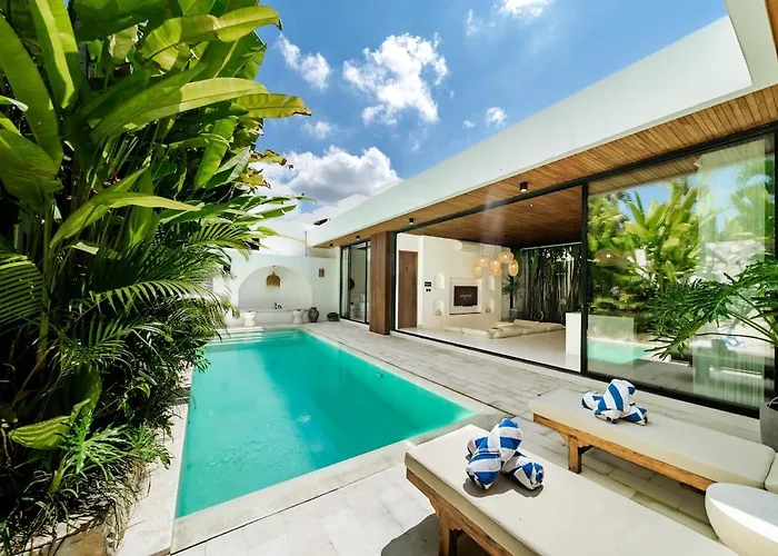 Casa Petak 8 - Tropical Haven Stylish 3br With Pool In Pererenan Villa *