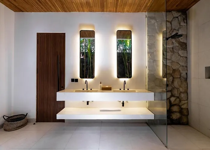 ヴィラ Casa Petak 8 - Tropical Haven Stylish 3br With Pool In Pererenan