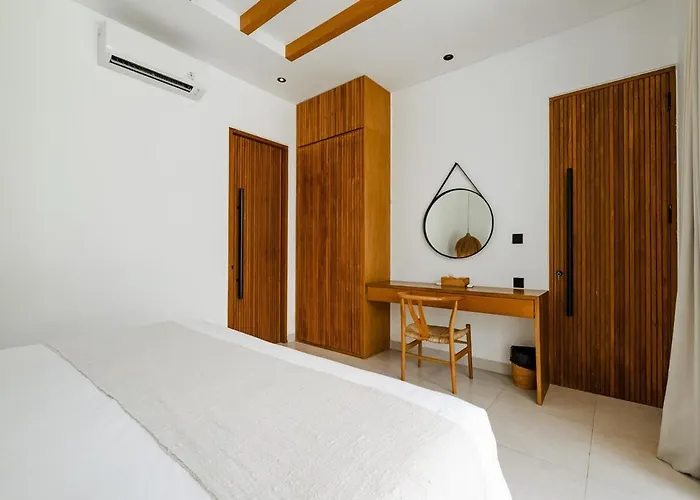 Casa Petak 8 - Tropical Haven Stylish 3br With Pool In Pererenan ヴィラ