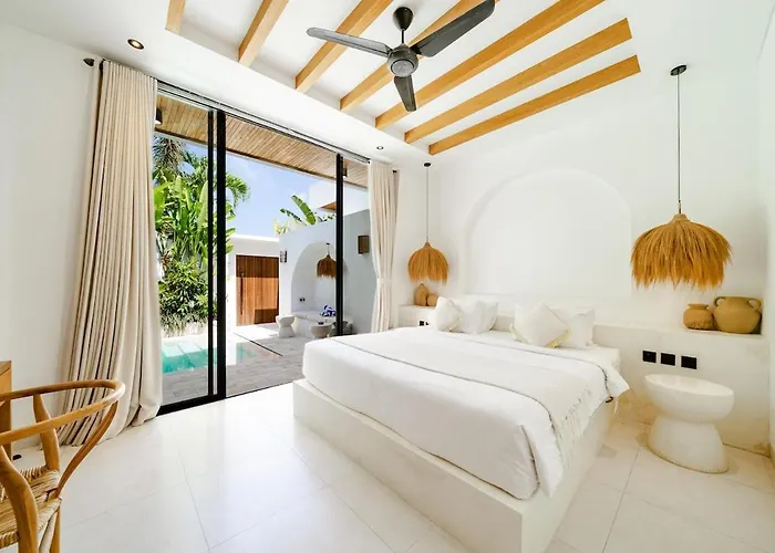 Casa Petak 8 - Tropical Haven Stylish 3br With Pool In Pererenan ヴィラ